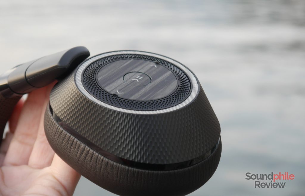Plantronics backbeat pro 2 open mic best sale