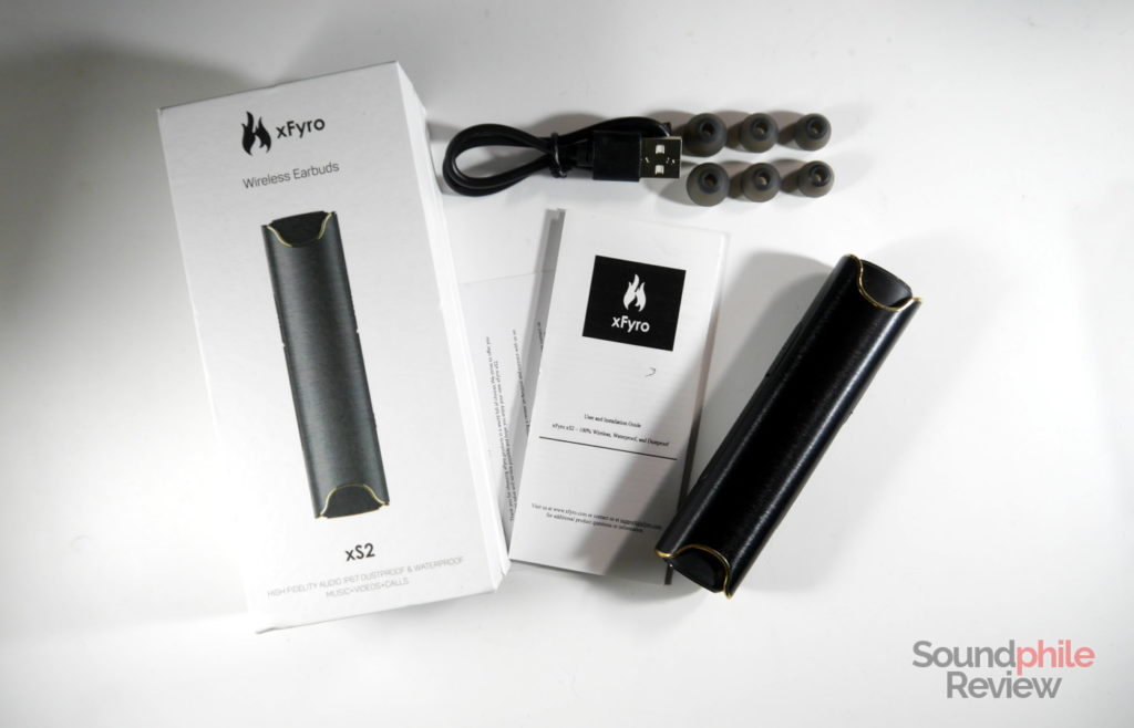 xFyro xS2 packaging and accessories