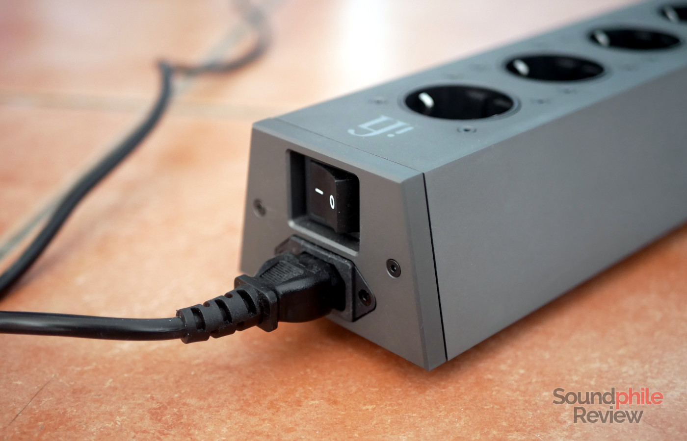 iFi PowerStation review tank Soundphile Review