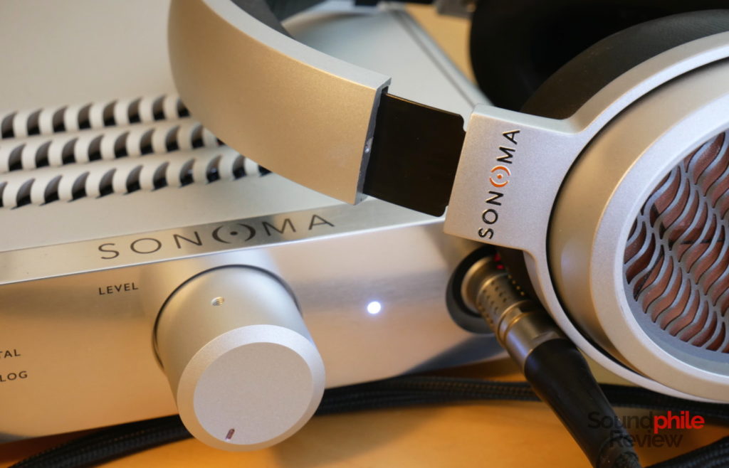 Warwick Acoustics Sonona M1 headphones