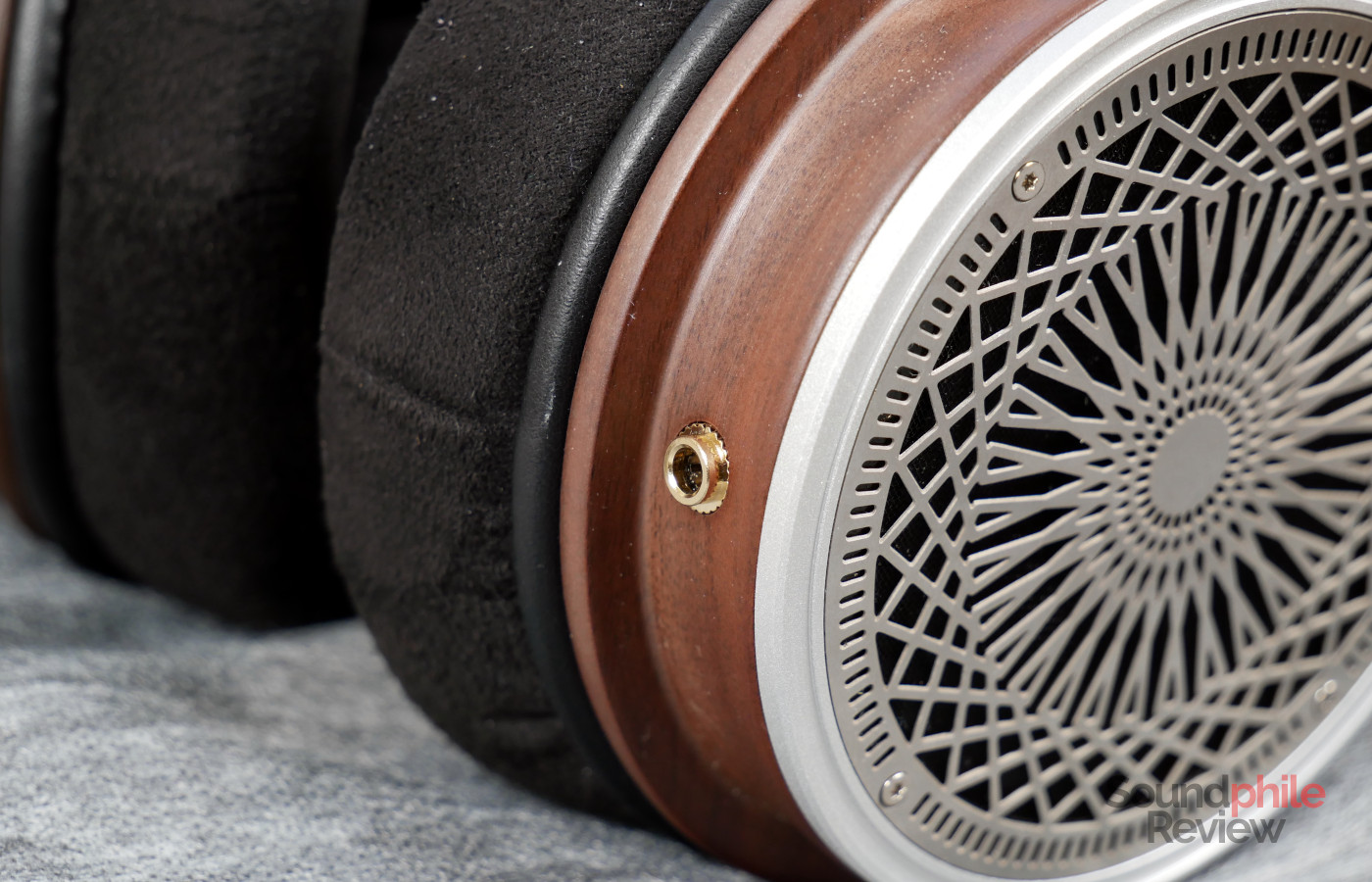 HarmonicDyne Zeus review comfort food for your ears Soundphile Review