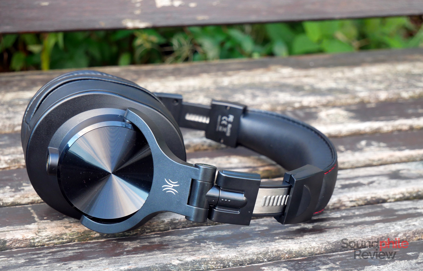 OneOdio A70 Fusion Wireless and DJ Headphones Review