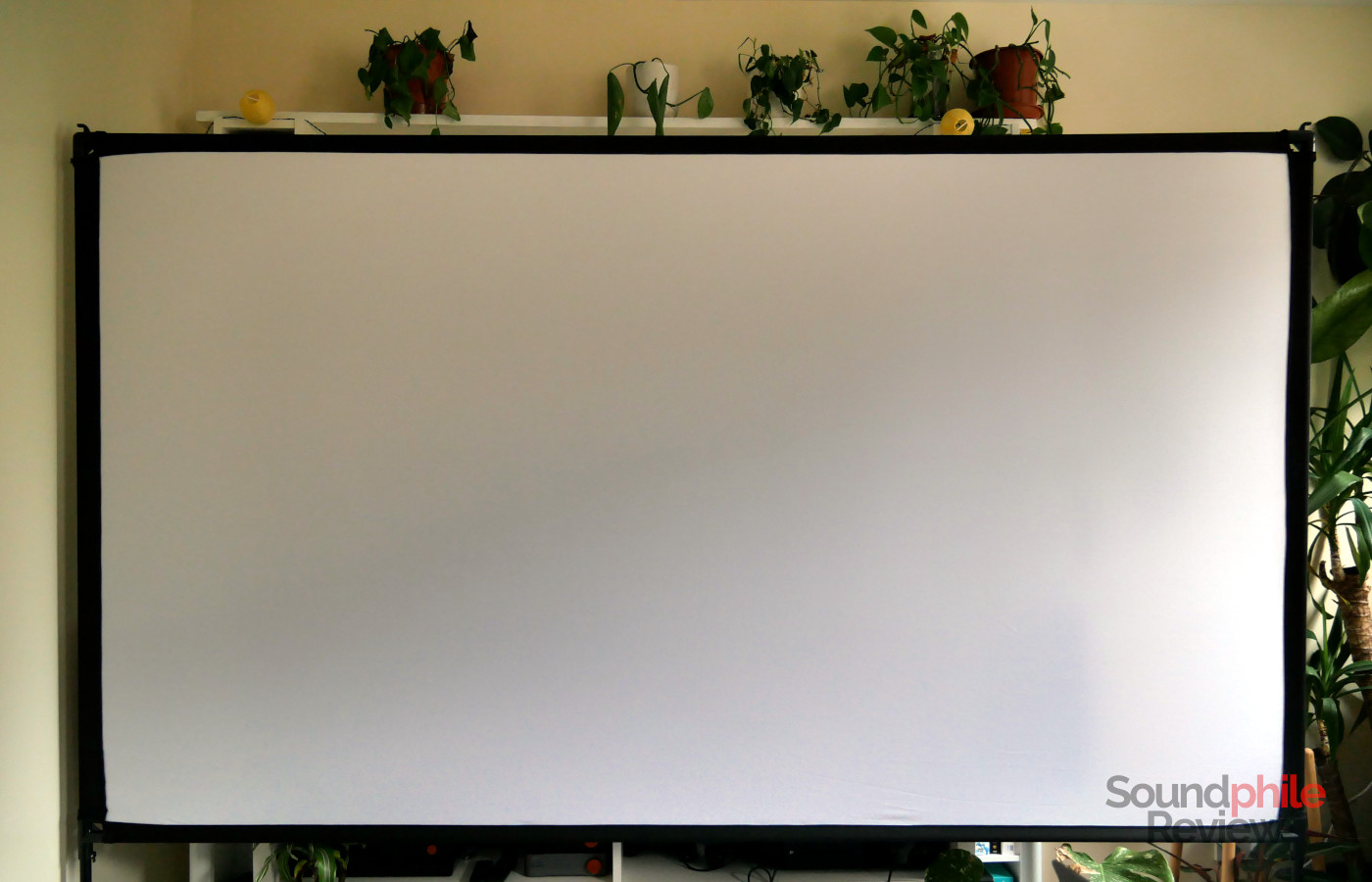 Nebula projector screen review