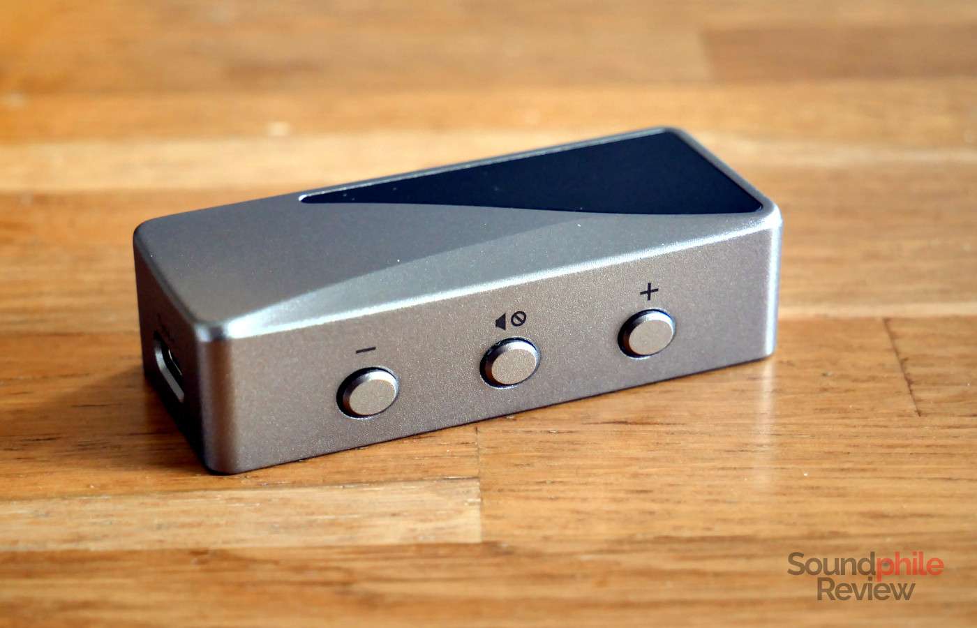 The Soundaware MDAT3 has three buttons on one side to control all functionality.
